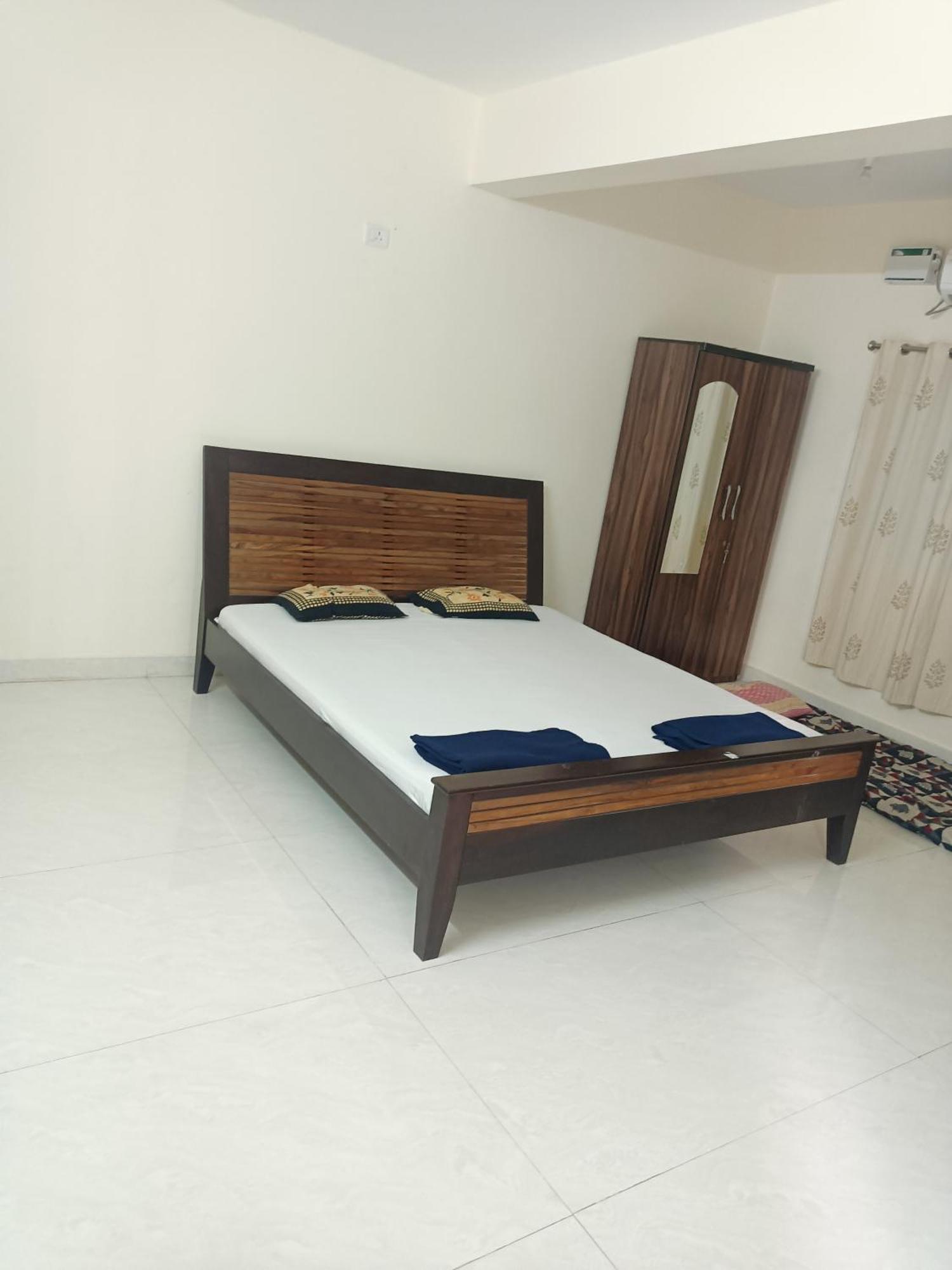 Sai Leela Guest House 达波林 外观 照片